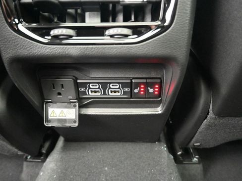 New 2024 Jeep Grand Cherokee Limited 4xe image 23