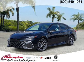 Used 2025 Toyota Camry SE w/ Convenience Package FWD video 1
