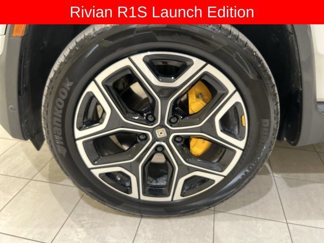 Used 2022 Rivian R1S Launch Edition Quad AWD/4WD image 31