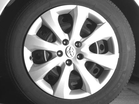 Used 2025 Toyota Corolla LE FWD image 12