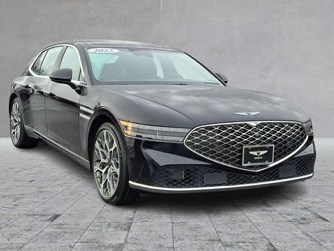 Certified 2025 Genesis G90 3.5T image 2