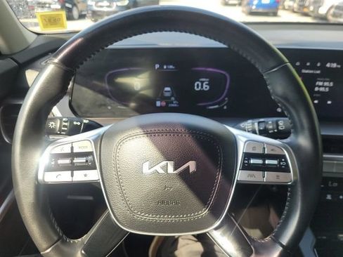 Certified 2024 Kia Telluride LX AWD/4WD image 11