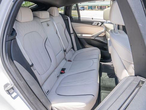 Used 2020 BMW X6 M50i w/ Executive Package AWD/4WD image 22