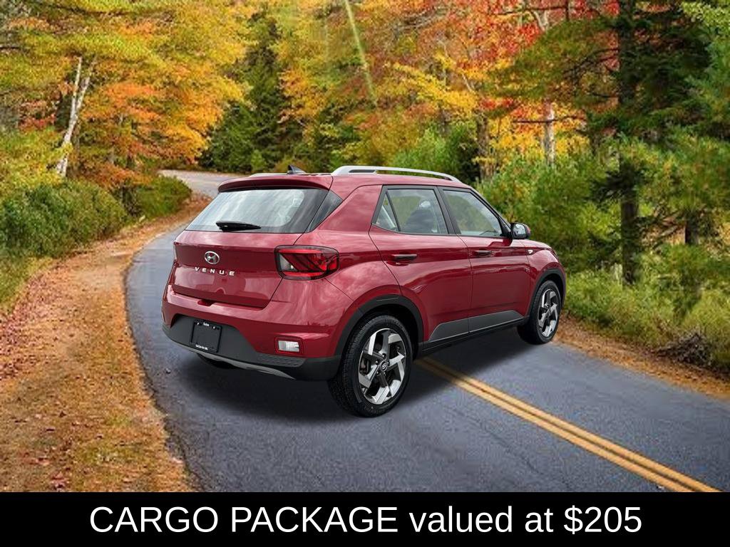 Used 2022 Hyundai Venue SEL w/ Cargo Package FWD image 3