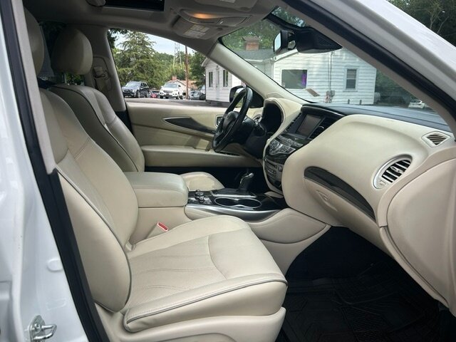 Used 2019 INFINITI QX60 Luxe w/ Essential Package AWD/4WD image 28