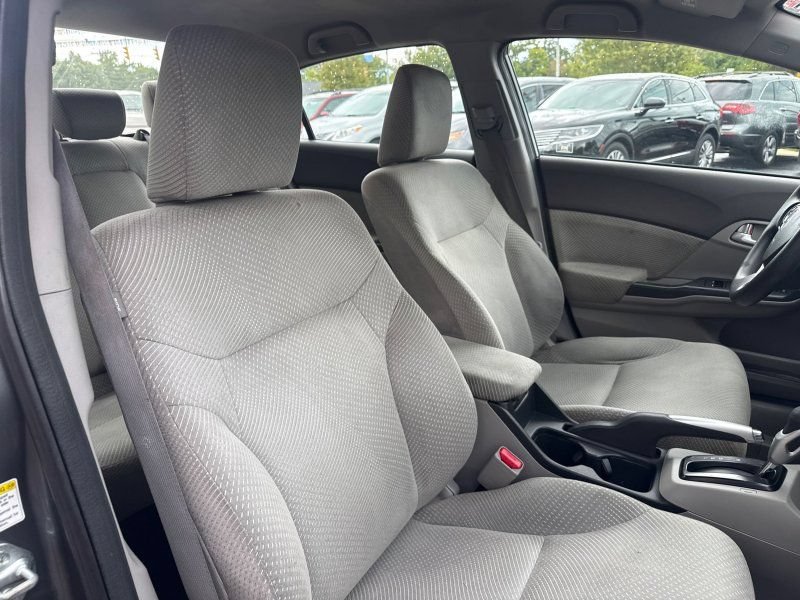 Used 2012 Honda Civic Hybrid Sedan image 18