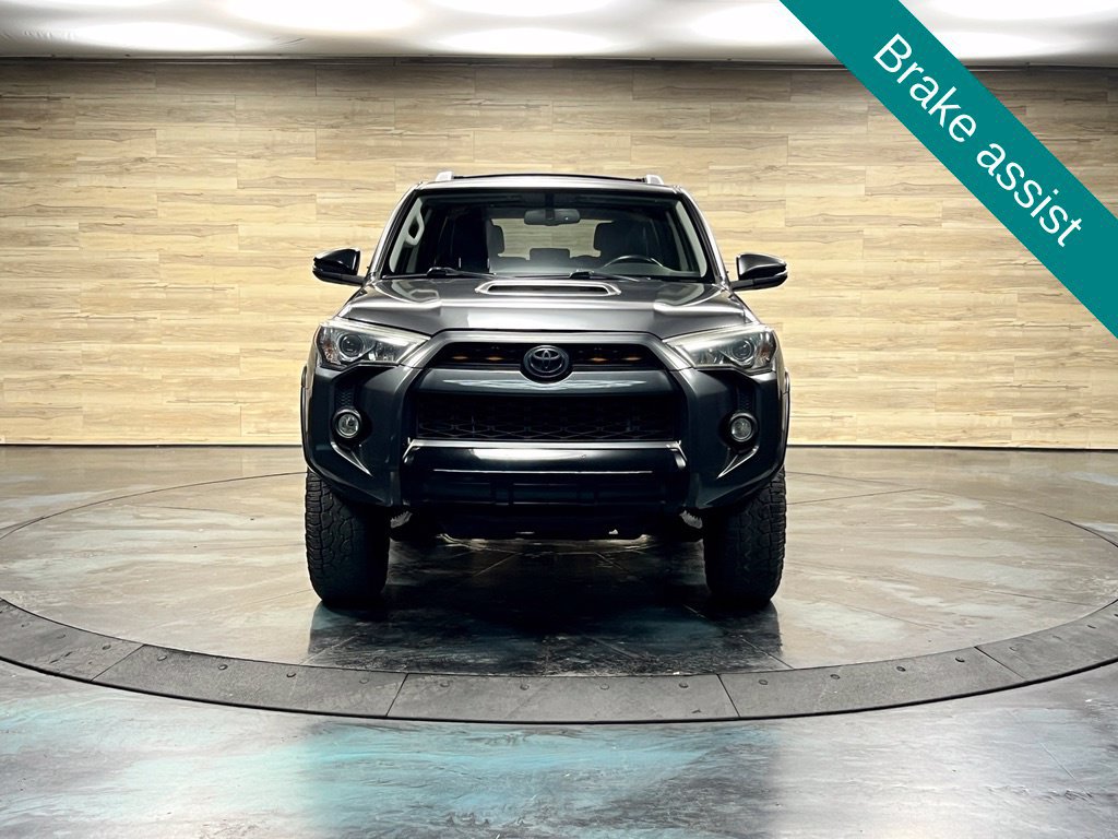 Used 2018 Toyota 4Runner SR5 Premium AWD/4WD image 9