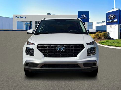 New 2026 Hyundai Venue SE image 12