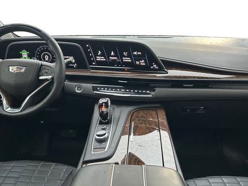 Used 2021 Cadillac Escalade ESV Sport Platinum image 12