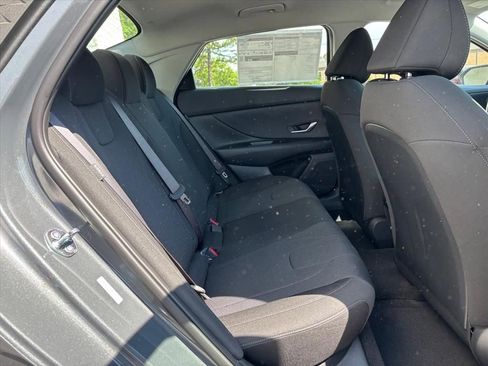 New 2026 Hyundai Elantra SE FWD image 11