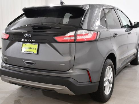 Used 2022 Ford Edge SEL w/ Convenience Package image 12