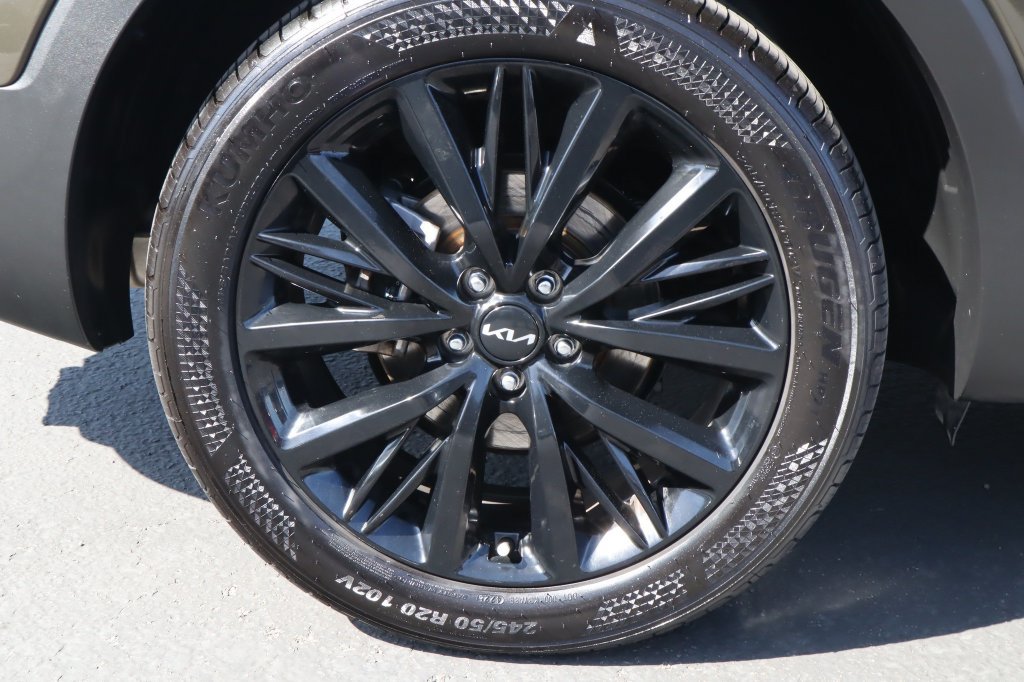 Used 2022 Kia Telluride SX FWD image 11