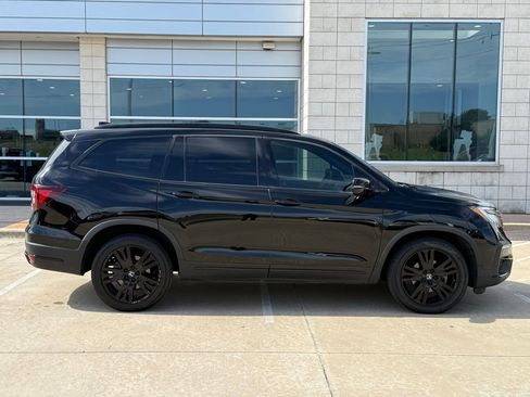 Used 2021 Honda Pilot Black Edition image 7
