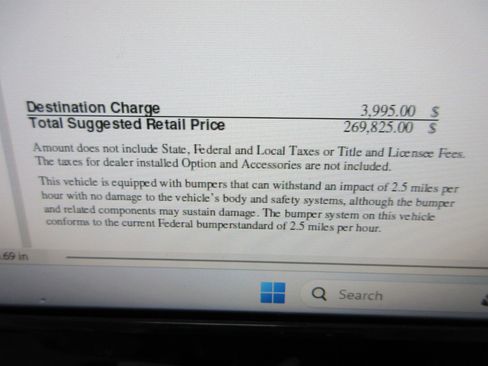 Used 2022 Lamborghini Urus image 3