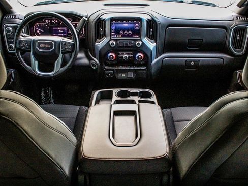 Used 2020 GMC Sierra 1500 Elevation w/ Elevation Value Package image 34