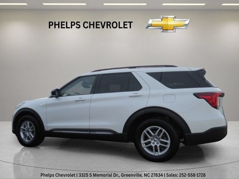 Used 2025 Ford Explorer Active RWD image 7