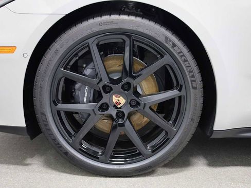 New 2026 Porsche Panamera image 38