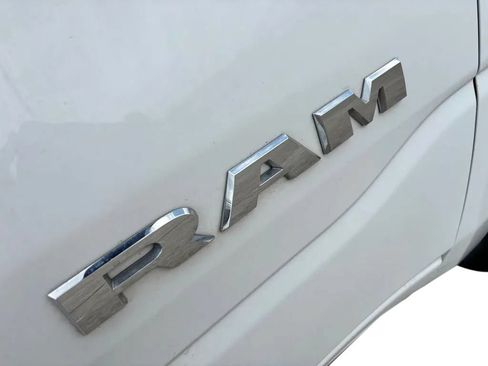 Used 2023 RAM 1500 Big Horn AWD/4WD image 9