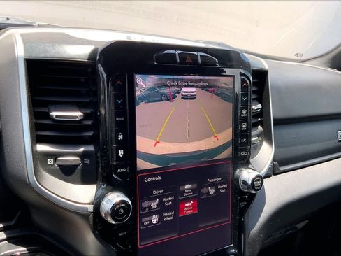 Used 2020 RAM 1500 Big Horn RWD image 26