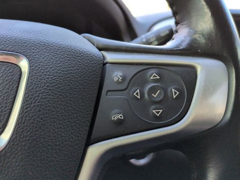 Used 2021 GMC Terrain SLE w/ Driver Convenience Package image 24