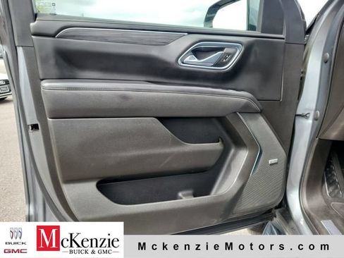 Used 2021 GMC Yukon XL SLT RWD image 9