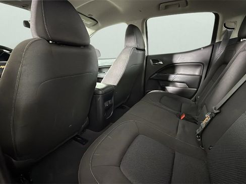 Used 2019 Chevrolet Colorado LT image 25