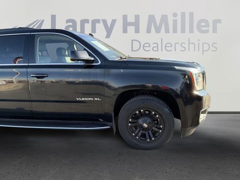 Used 2019 GMC Yukon XL SLT image 15