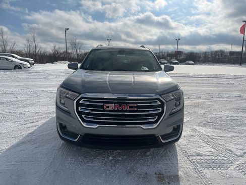 Used 2023 GMC Terrain SLT image 9