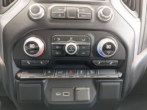 Used 2020 GMC Sierra 1500 Elevation w/ Elevation Value Package image 3