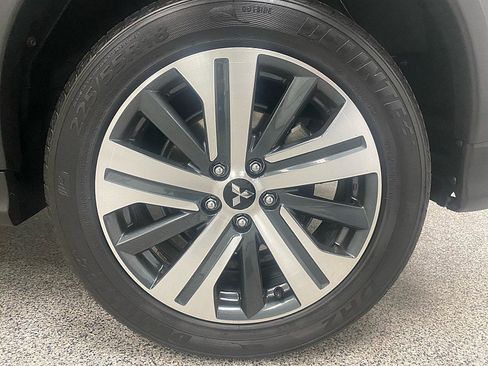 Used 2021 Mitsubishi Outlander Sport SE image 25