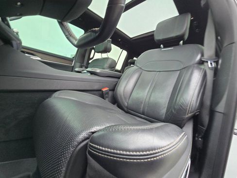 Used 2022 Jeep Grand Wagoneer Series I w/ HD Trailer Tow Package image 24