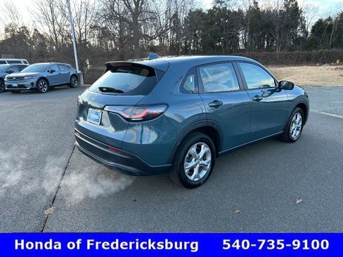 Certified 2024 Honda HR-V LX image 5