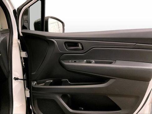 Used 2025 Honda Odyssey EX-L image 23