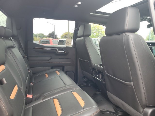 Used 2023 GMC Sierra 1500 AT4 w/ AT4 Preferred Package AWD/4WD image 23