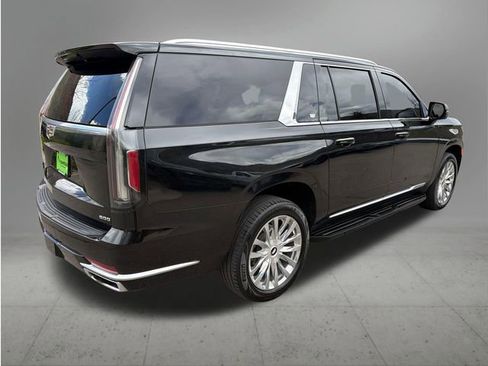 Used 2022 Cadillac Escalade ESV Luxury AWD/4WD image 5