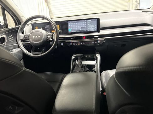 Used 2024 Kia Sorento S w/ Panoramic Sunroof Package FWD image 14