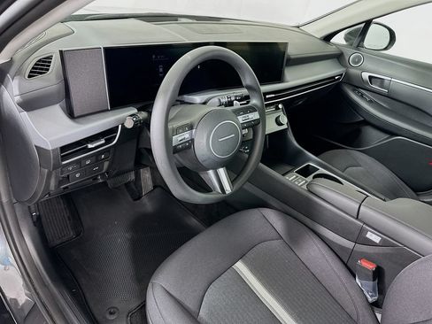 Certified 2026 Hyundai Sonata Blue FWD image 9