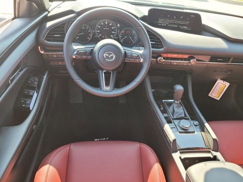 Used 2025 MAZDA MAZDA3 Carbon image 11