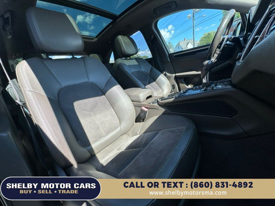 Used 2016 Porsche Macan S AWD/4WD image 14