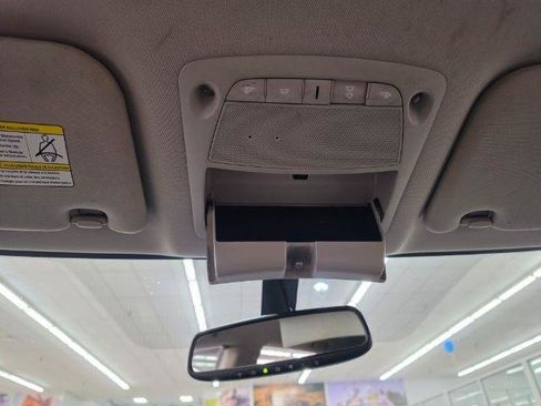 Used 2019 Nissan Pathfinder SV FWD image 34