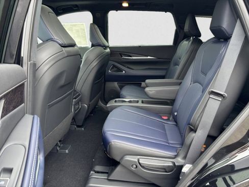 New 2026 INFINITI QX60 Sport w/ Dark Cargo Package AWD/4WD image 18