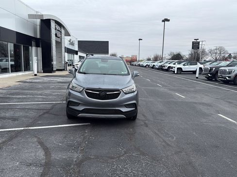 Used 2019 Buick Encore Preferred image 2