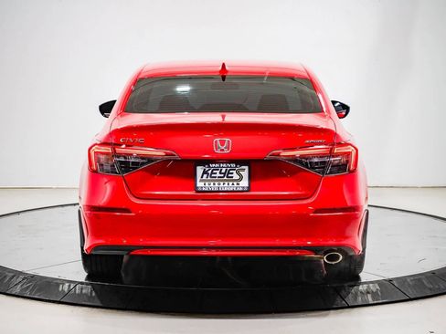 Used 2024 Honda Civic Sport image 3