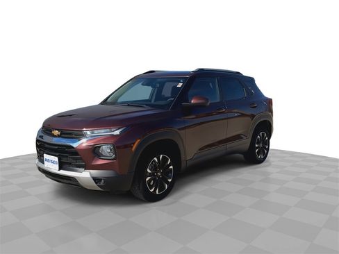 Used 2023 Chevrolet TrailBlazer LT image 4