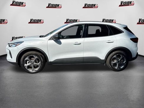 Used 2025 Ford Escape ST-Line image 8