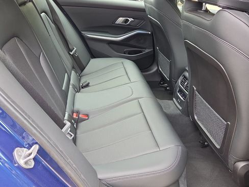 Used 2023 BMW 330i xDrive Sedan w/ Premium Package AWD/4WD image 18