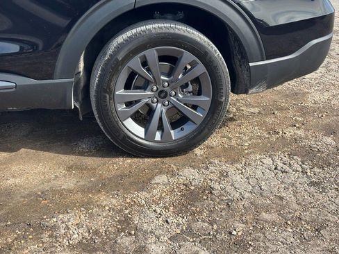 Used 2023 Ford Explorer XLT w/ Equipment Group 202A image 11