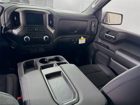 New 2026 GMC Sierra 1500 Pro w/ Pro Value Package image 15