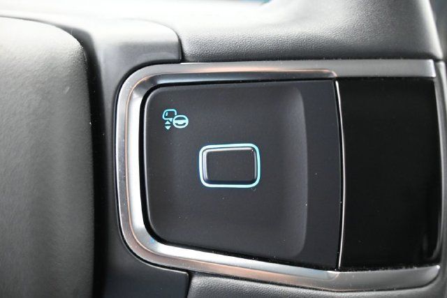 Used 2025 Ford Expedition Active RWD image 16