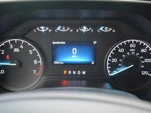 Used 2022 Ford F150 XLT image 12